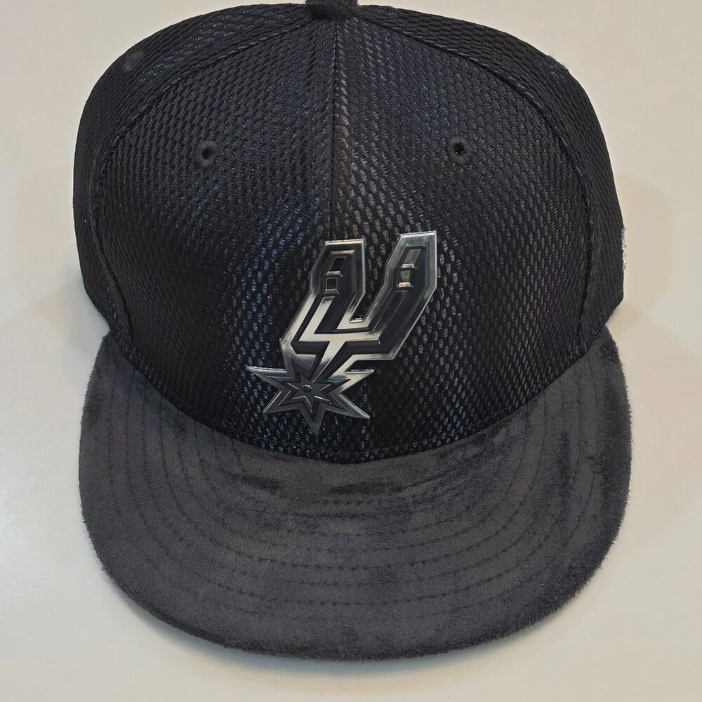 SAN ANTONIO SPURS|New Era 59FIFTY Official On Court 'Grey' Fitted Hat|2 Sizes